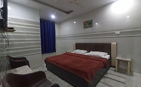 Hotel Prabhu